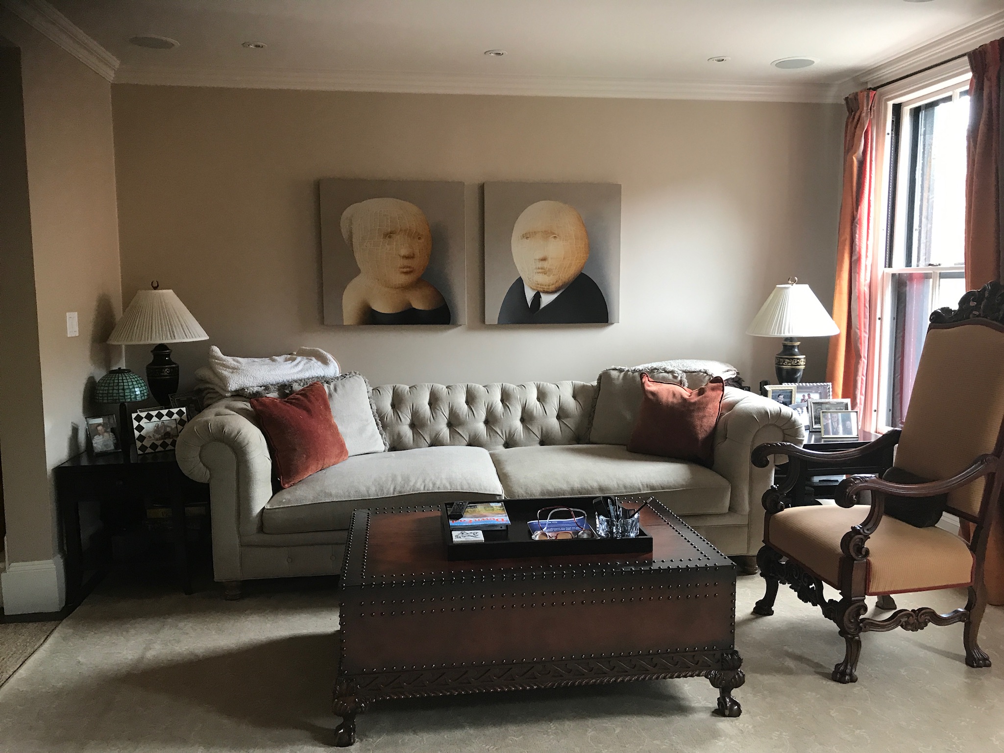 living-room-by-liz-caan-interior-design-TOWN-Renovation-and-design-in-the-city
