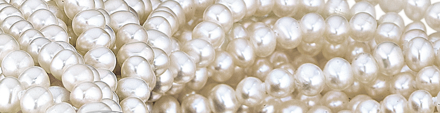 Verdura-Jewelry_Pearl-Banner