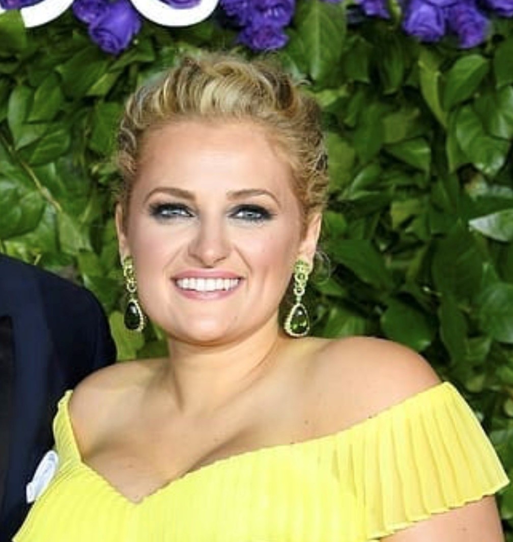 Ali-Stroker-2_1008x1066_acf_cropped
